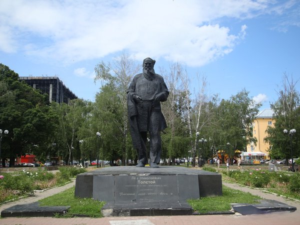Лев Толстой и Тула: связующие нити