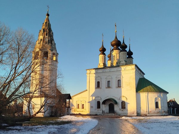 Суздаль: из века в век