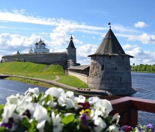 Псковский Кремль: знакомство с историей древней крепости