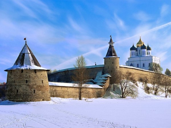 Псков древний и современный - фото 1