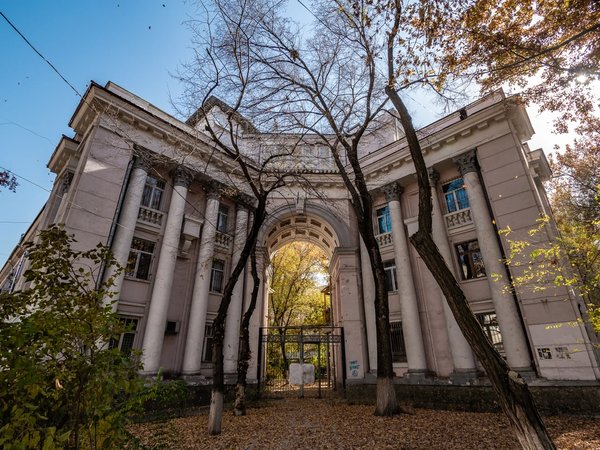 Бишкек: неочевидный и невероятный - фото 1