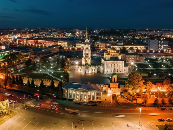 Сборная вечерняя пешеходная экскурсия по историческому центру Тулы
