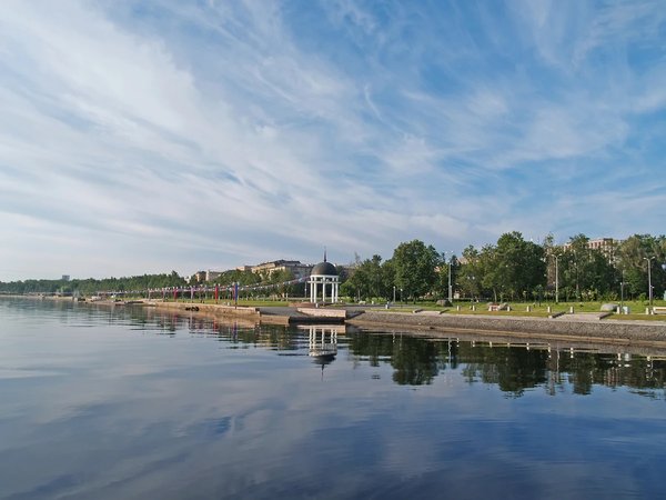 Красоты Петрозаводской набережной с воды - фото 2