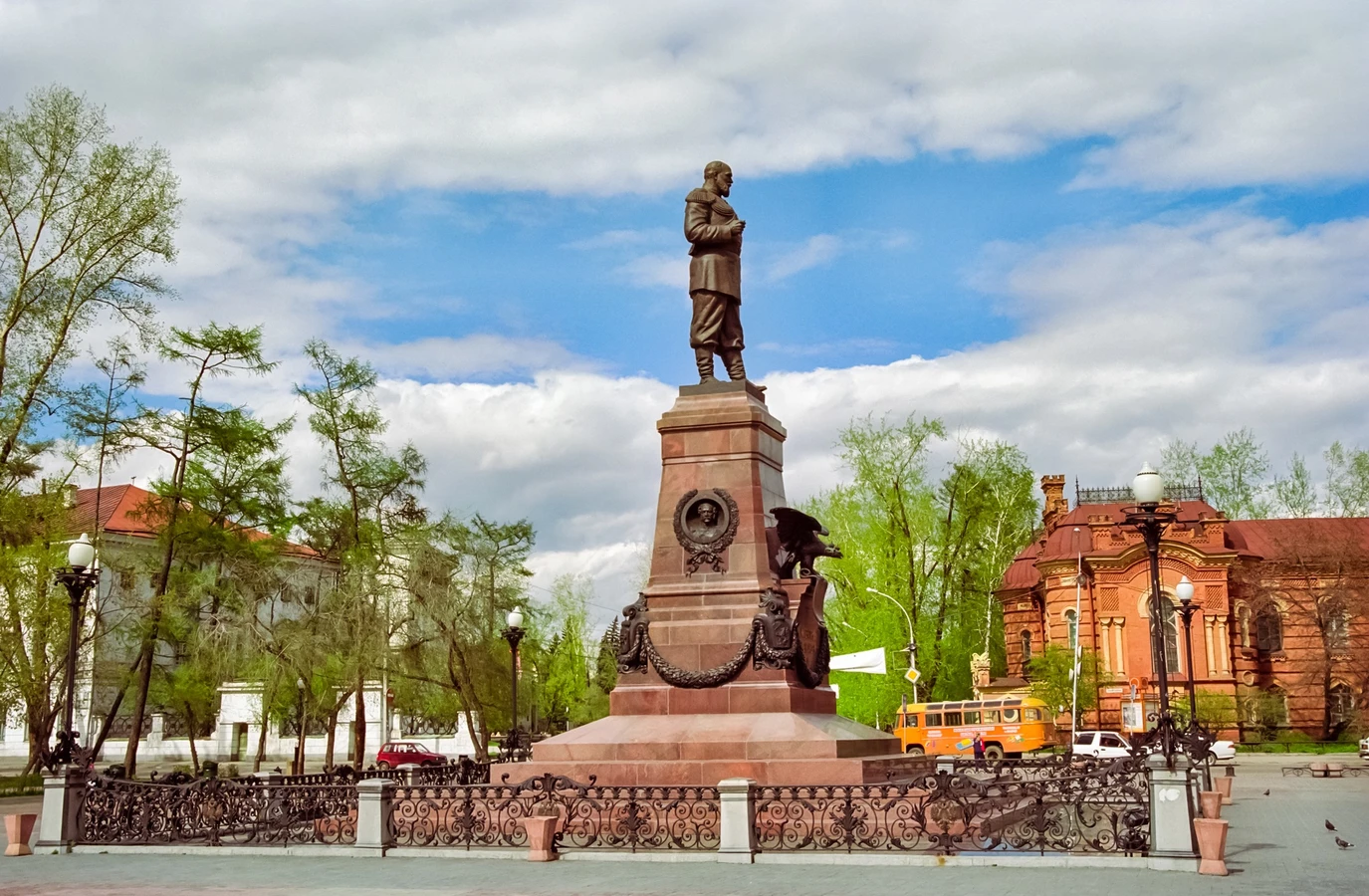 Об Иркутске — с теплотой и любовью!