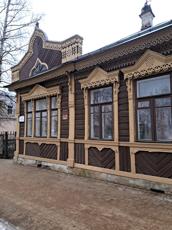 Углич купеческий. Углич мещанский