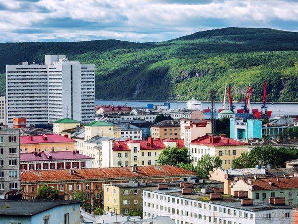Арктический город-порт. Весь Мурманск за один день - фото 2