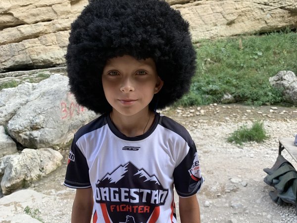 Из Дербента — на Хучнинский водопад и в крепость семи братьев и одной сестры - фото 2