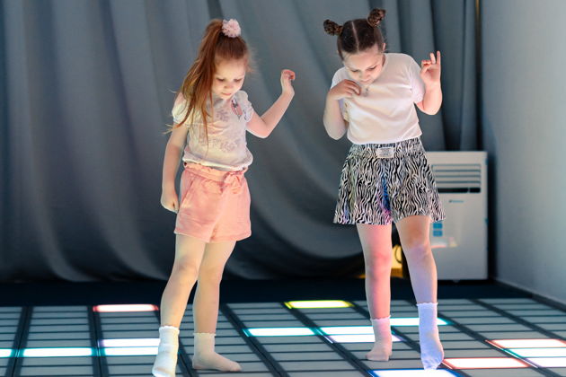 Фото экскурсии - Погрузись в мир игр на интерактивном полу в «Пиксель Руме» - 6