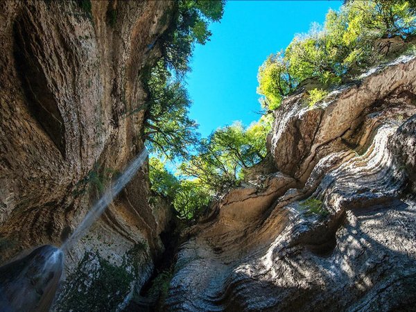 Джип-тур из Сухума в Кодорское ущелье и к Шакуранскому водопаду - фото 1