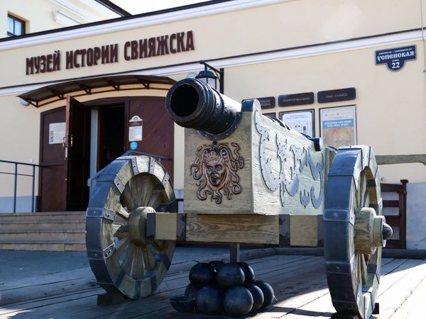 Остров-град Свияжск, Храм всех религий и Раифский монастырь - фото 4