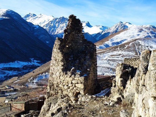 Северная Осетия и Кармадонское ущелье на комфортабельных внедорожниках - фото 1