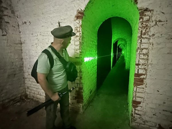 Групповая экскурсия по заброшенной части Брестской крепости - фото 3