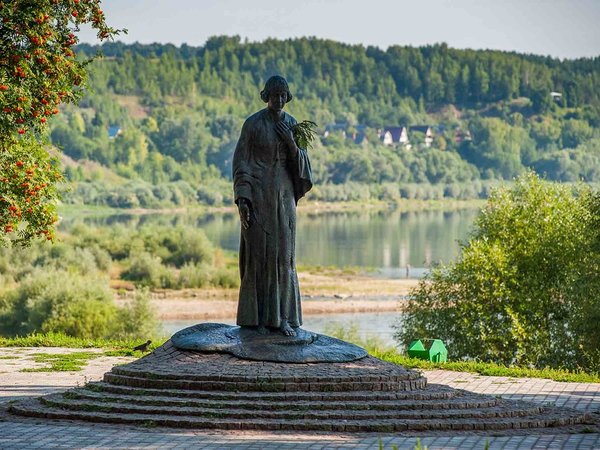 Таруса в историях и лицах - фото 1
