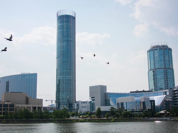 Главное о Екатеринбурге: групповая автопешеходная экскурсия - фото 2