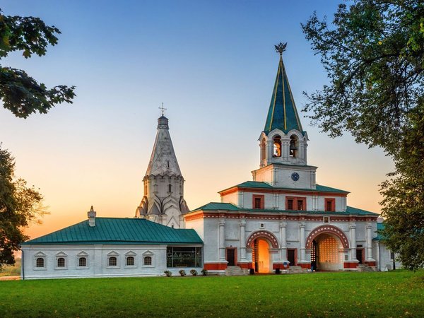 Коломенское: аудиопрогулка по парку + билет в домик Петра I - фото 4