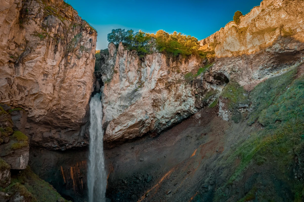 Урочище Джилы-Су, водопады и суслики - фото 1