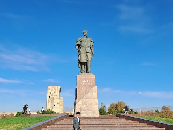 Из Самарканда —  в древний Шахрисабз и горы Памир - фото 4
