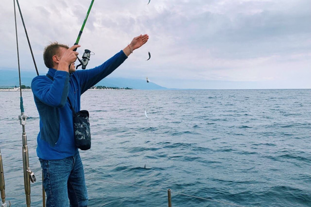 Фото - экскурсия: Рыбалка на Черном море с дегустацией свежего улова в порту Имеретинский