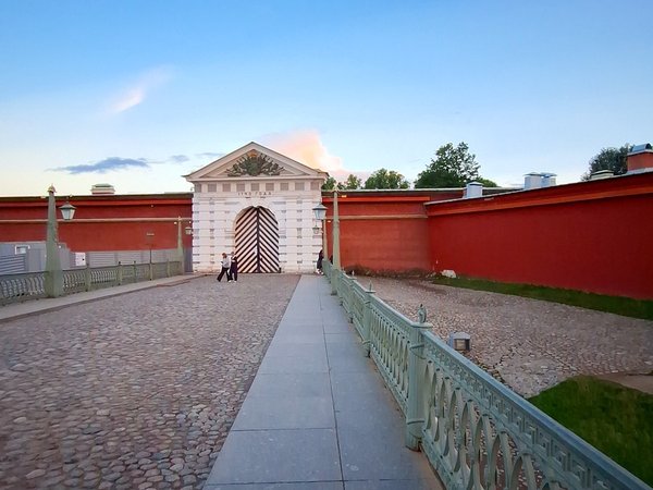 Тайны Петропавловской крепости в мини-группе