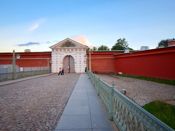 Тайны Петропавловской крепости в мини-группе - фото 1