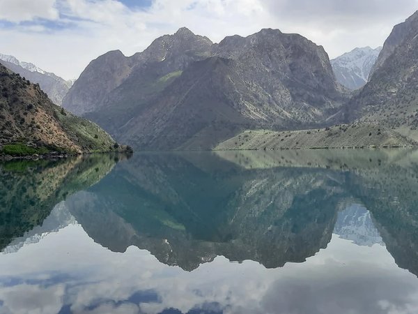 Жемчужина Фанских гор. Озеро Искандеркуль - фото 1