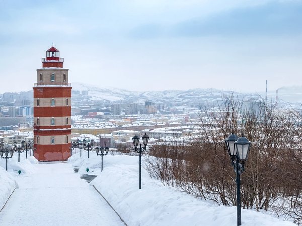 Мурманск — крупнейший в мире город за Северным полярным кругом - фото 1