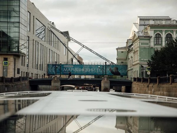 По Неве и каналам Петербурга — на теплоходе с аудиогидом - фото 4