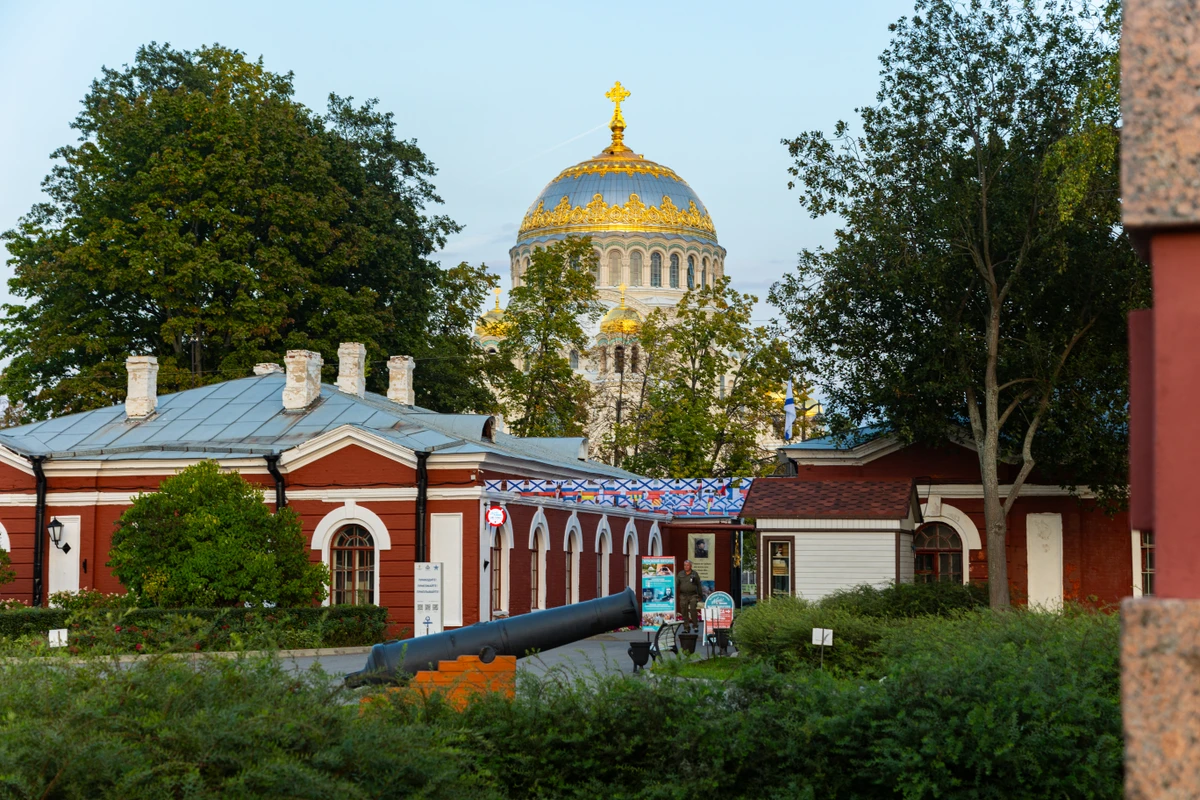 Кронштадт и форты: поездка из Петербурга + прогулка на теплоходе - фото 3