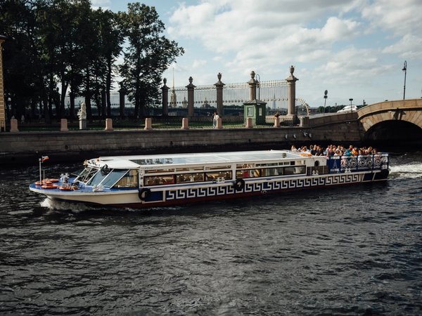 Сердце Петербурга — по Фонтанке в акваторию Невы - фото 1