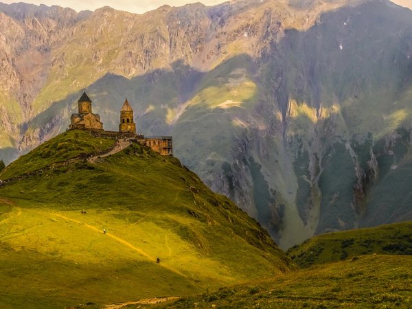 Путешествие в Казбеги — путь к вашему сердцу - фото 2
