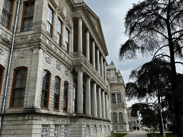 Два дворца Османской империи: Топкапы и Долмабахче - фото 2