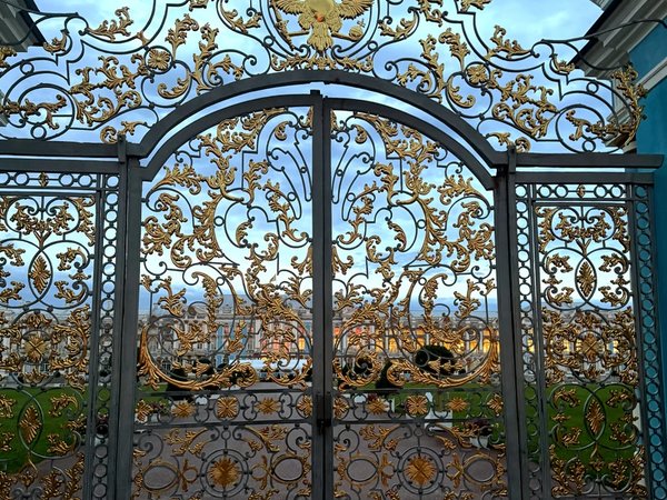 Царскосельский лицей и Екатерининский парк: вдохновение наукой и природой - фото 3