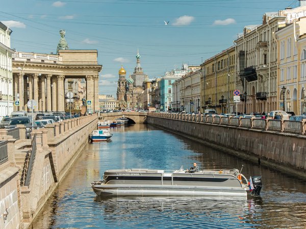Северная Венеция — по малым рекам и каналам Петербурга