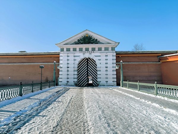 В самом сердце Петербурга: Петропавловская крепость и её загадки - фото 3