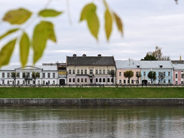 Тверь. Комедия в старом городе (в группе)
