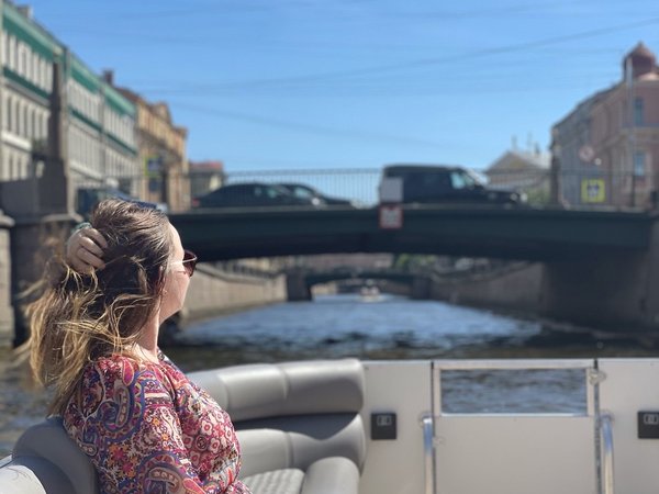 По рекам утреннего Петербурга — в небольшой группе - фото 4