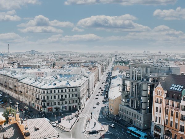 Must-see: Питер с высоты, парадные и легендарная квартира Довлатова - фото 4