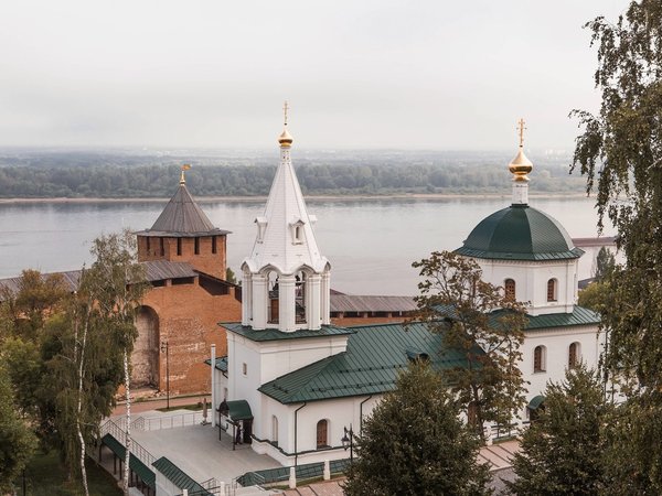Всякая земля начинается от кремля...