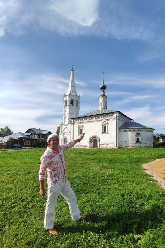 Умиротворяющий Суздаль
