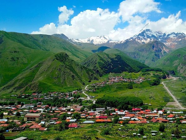Казбек, Ананури и Жинвальское водохранилище — из Тбилиси (в группе) - фото 2