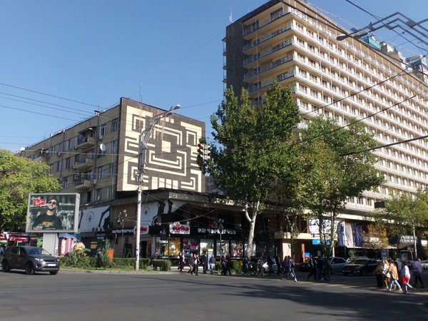 Советский модернизм в Ереване — с современным художником - фото 2