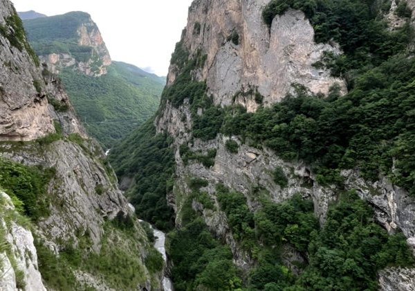 Язык Тролля, Балкария и термальные источники из Железноводска - фото 3