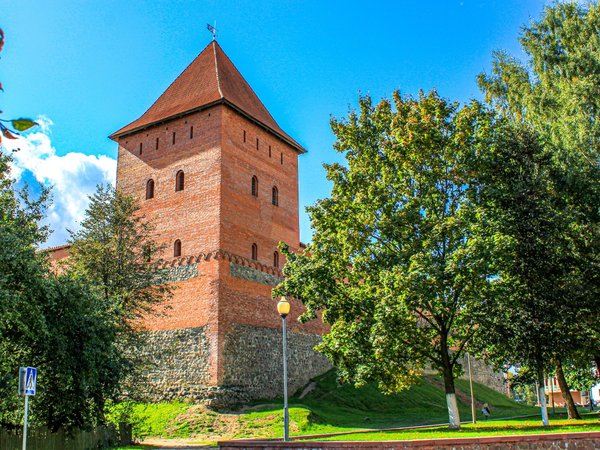 Город в тени замка Гедимина