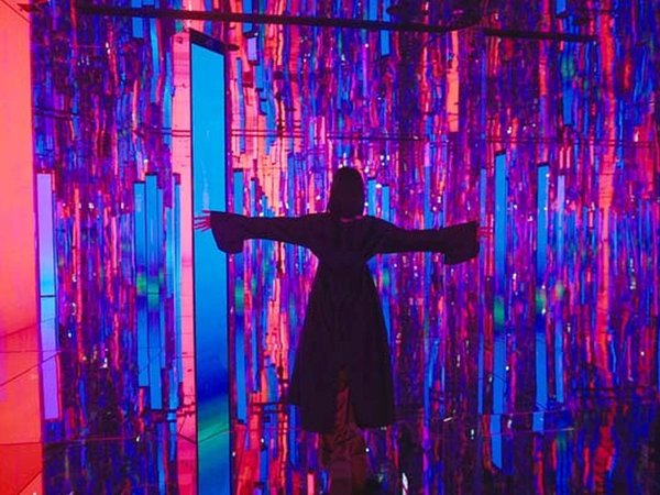 Билет на иммерсивное шоу AYA Universe - фото 4
