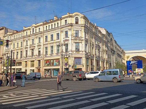 Интриги, скандалы и любовь блистательного Петербурга (18+) - фото 3
