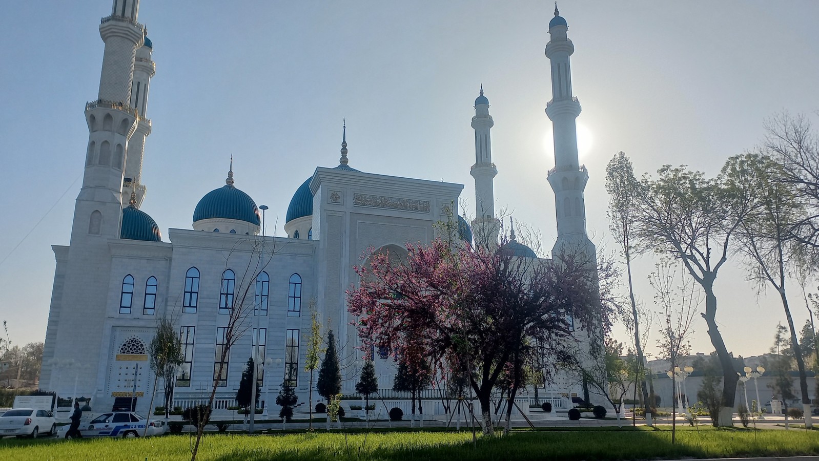 Не скучайте в аэропорту Ташкента!