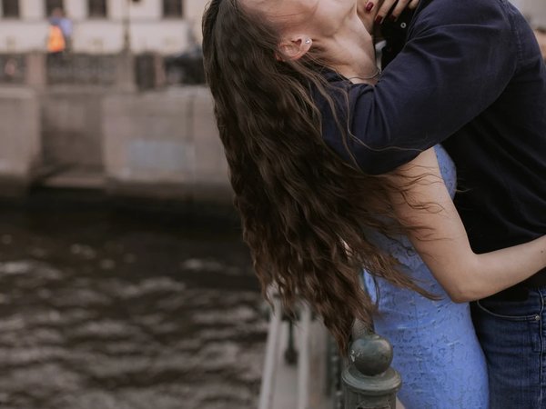 Фотосессия на питерских улочках и крыше! - фото 3