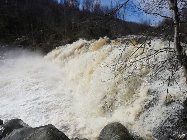 Кольский каскад: путешествие к водопадам из Мурманска - фото 3