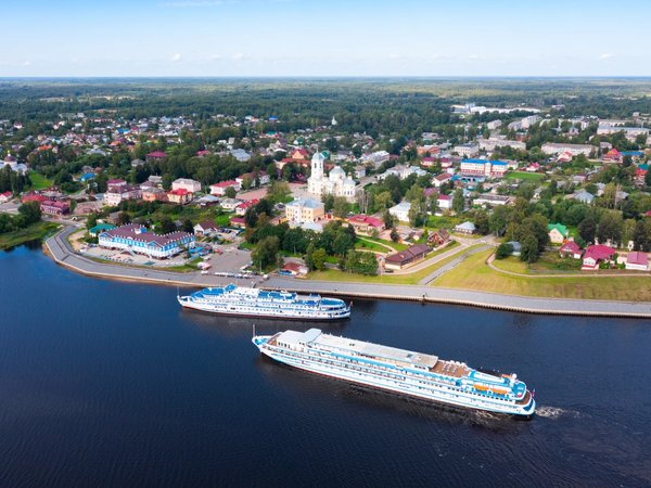 Прогулочный рейс в Ярославле на электрокатамаране «Белояр» (по будням) - фото 4