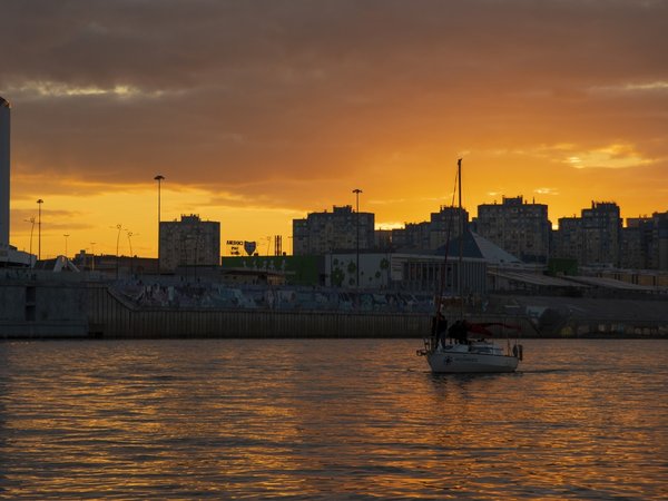 Романтическая прогулка под алыми парусами в Нижнем Новгороде - фото 4